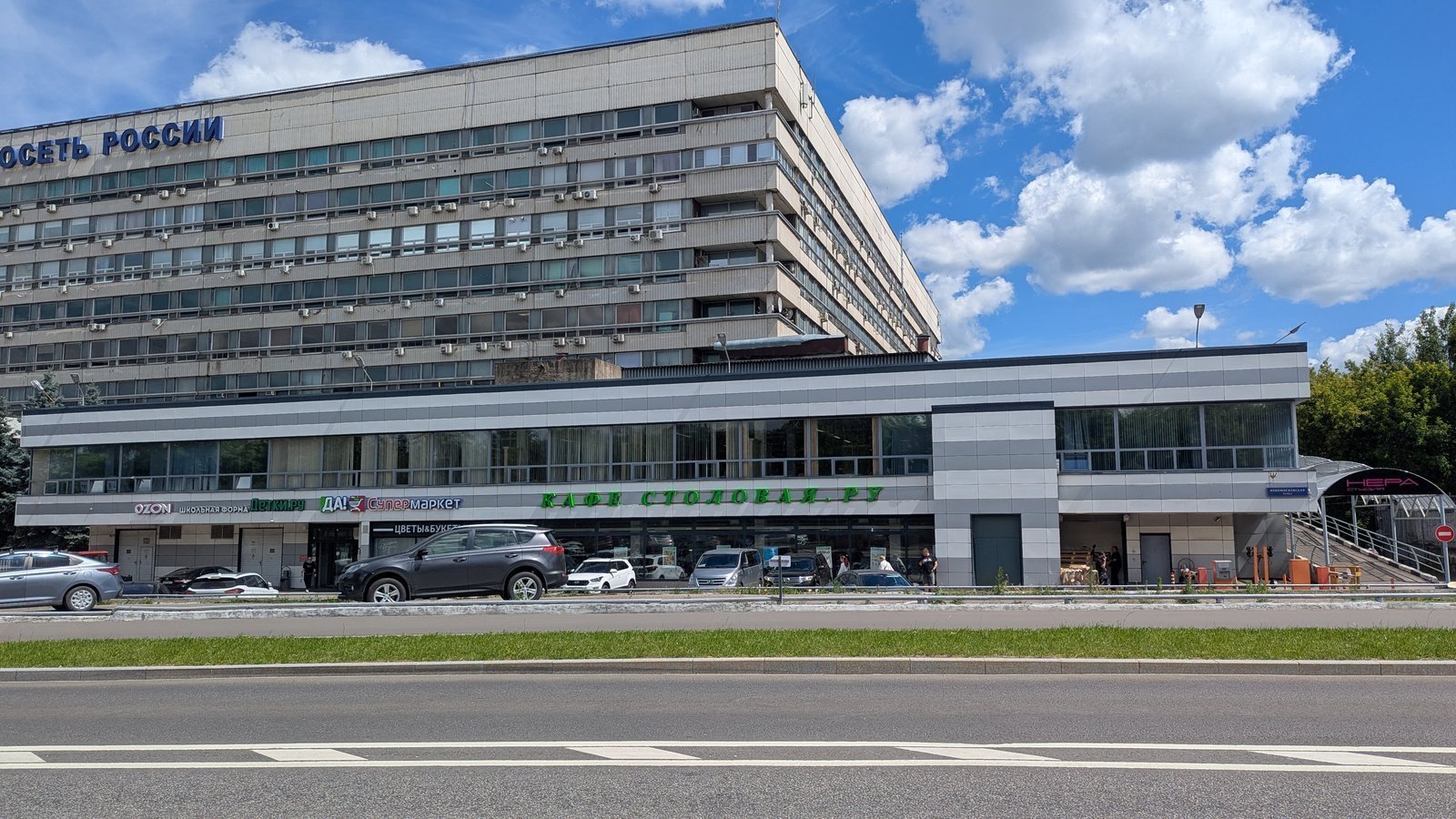 Автосервис, фитнес, ресторан, даркстор на 1-й лини